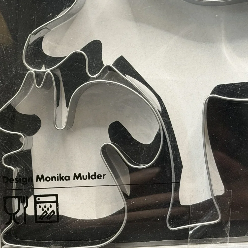 IKEA DROMMAR Woodland animal 6 Piece stainless steel cookie cutter set